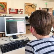 Wie man als Schüler programmieren lernen kann - appcamps.de